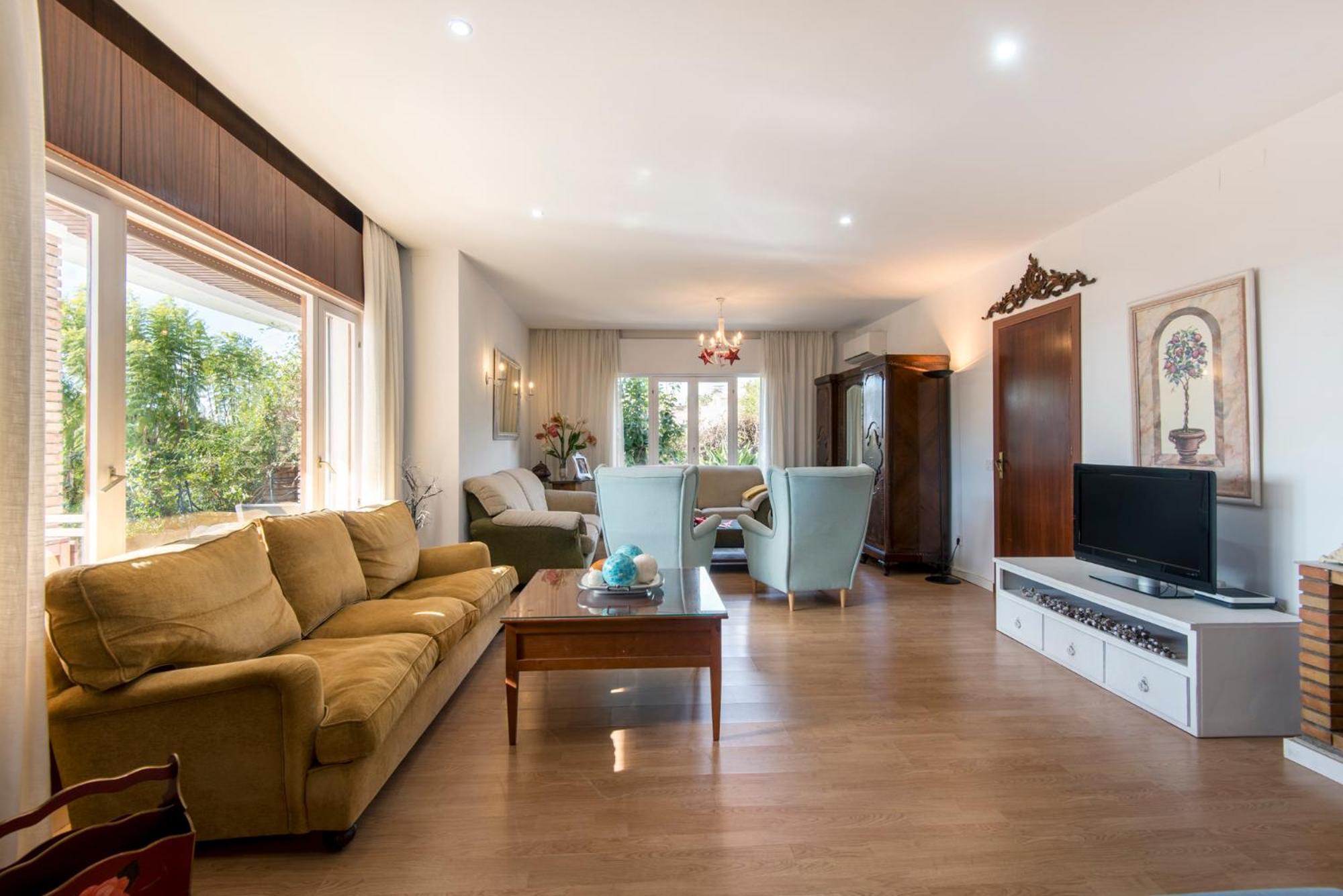 Queen Of The Ocean Villa: Stately Style House With Pool Málaga Eksteriør bilde